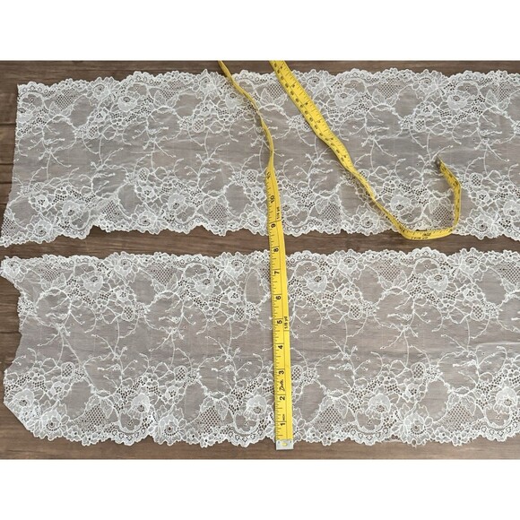 8 Inch White Lace Trim | 8 Feet Long x 8 Inches Wide | Possibly Vintage| - Picture 2 of 3